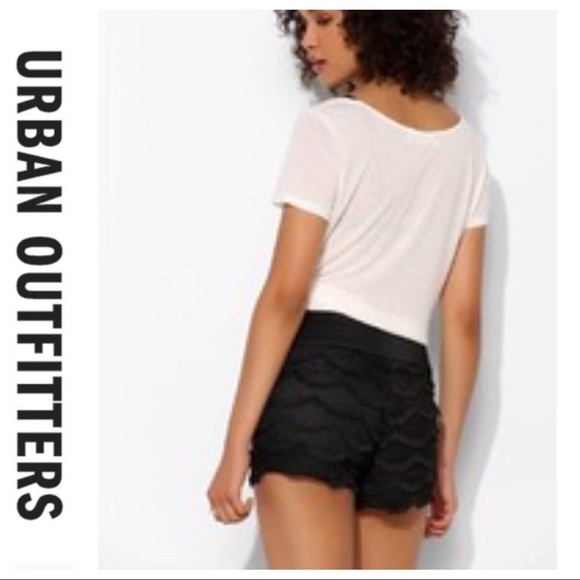 Urban Outfitters Pants - 💕SALE💕Urban Outfitters Ivory Lace Shorts